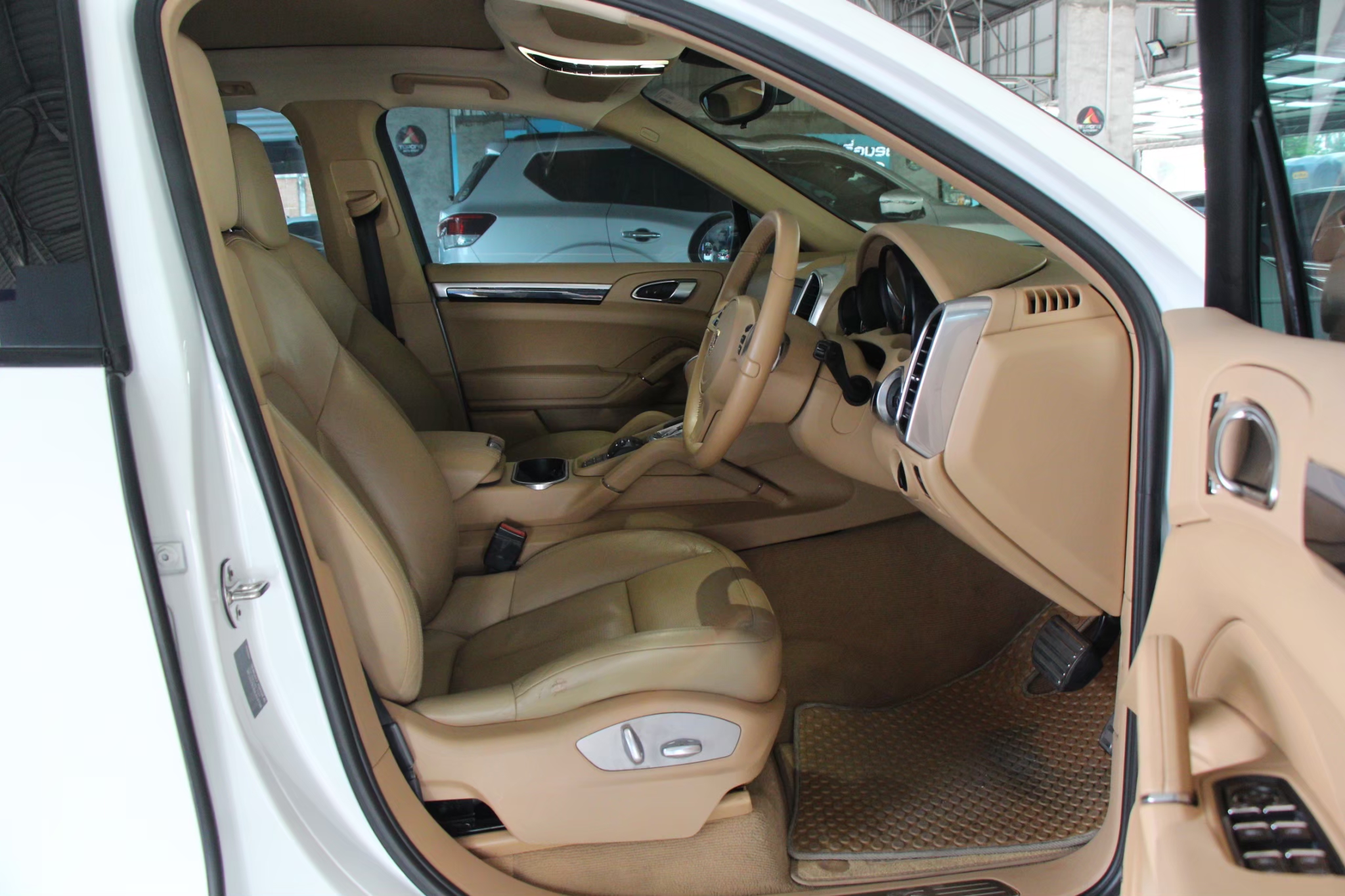 PORSCHE CAYENNE 3.0 S Hybrid AWD