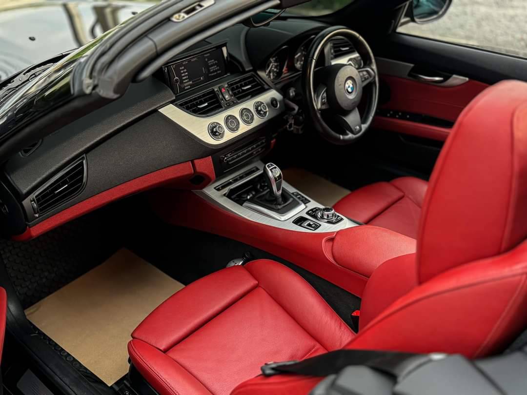 BMW Z4 2.0 sDrive20i M Sport Package Convertible