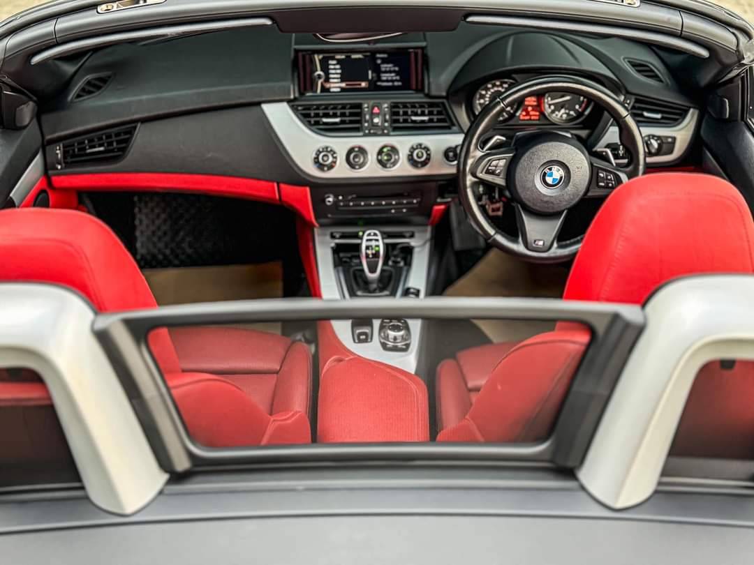 BMW Z4 2.0 sDrive20i M Sport Package Convertible